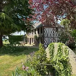 Maison Familiale Avec Jardin Magnifique De 1,5ha