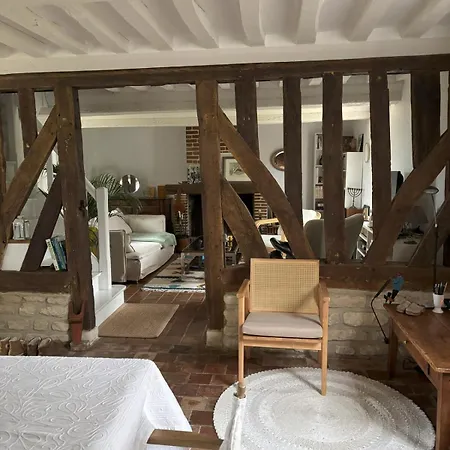 Maison Familiale Avec Jardin Magnifique De 1,5ha 別荘