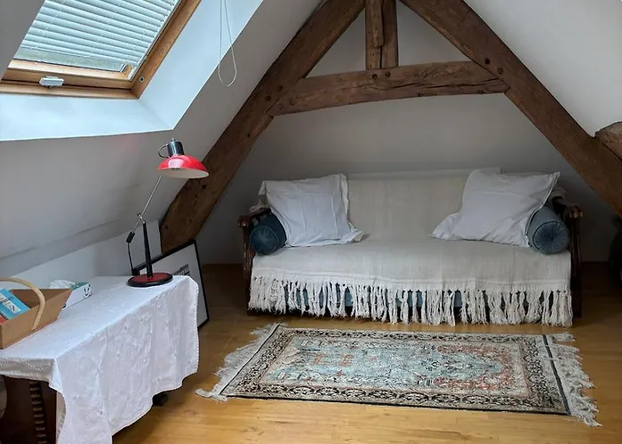 Maison Familiale Avec Jardin Magnifique De 1,5ha *